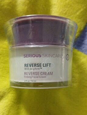 Reverse Lift Reverse Cream - Purple/White Firming Facial Cream